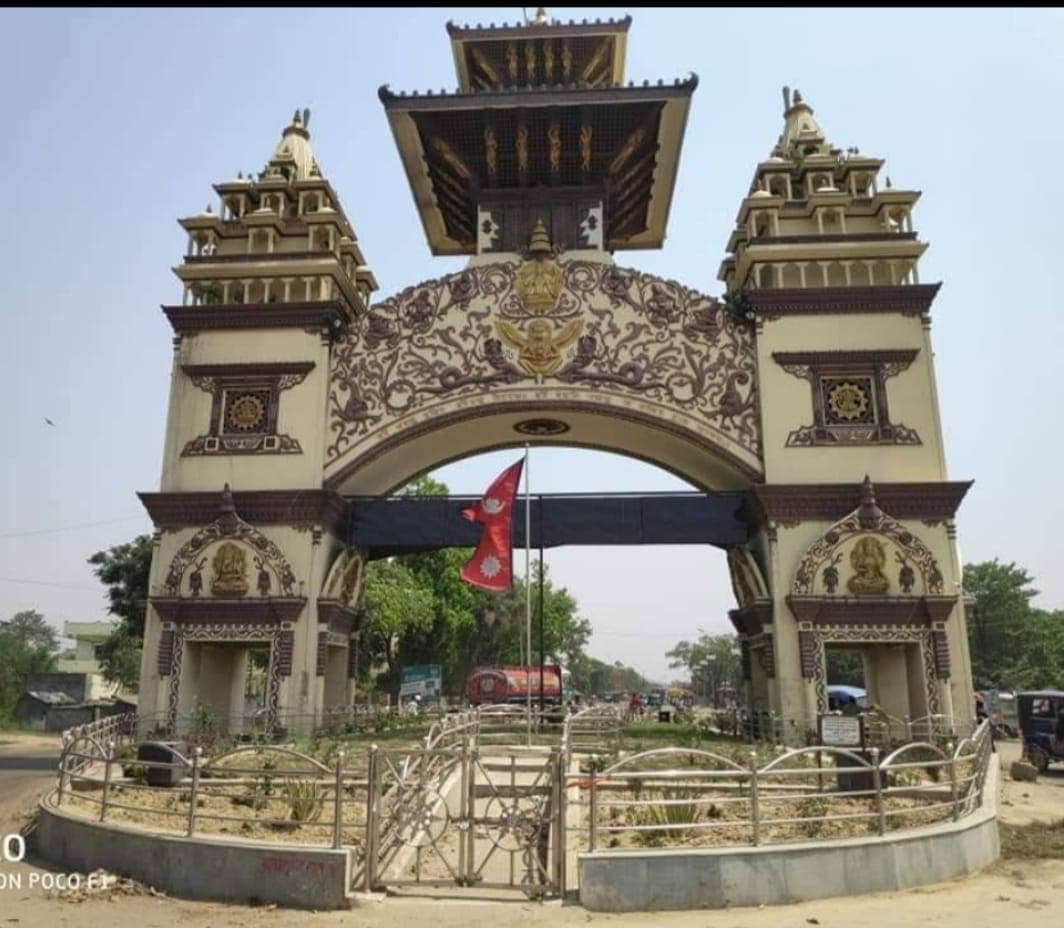 Crossing the Nepal Border at Birgunj